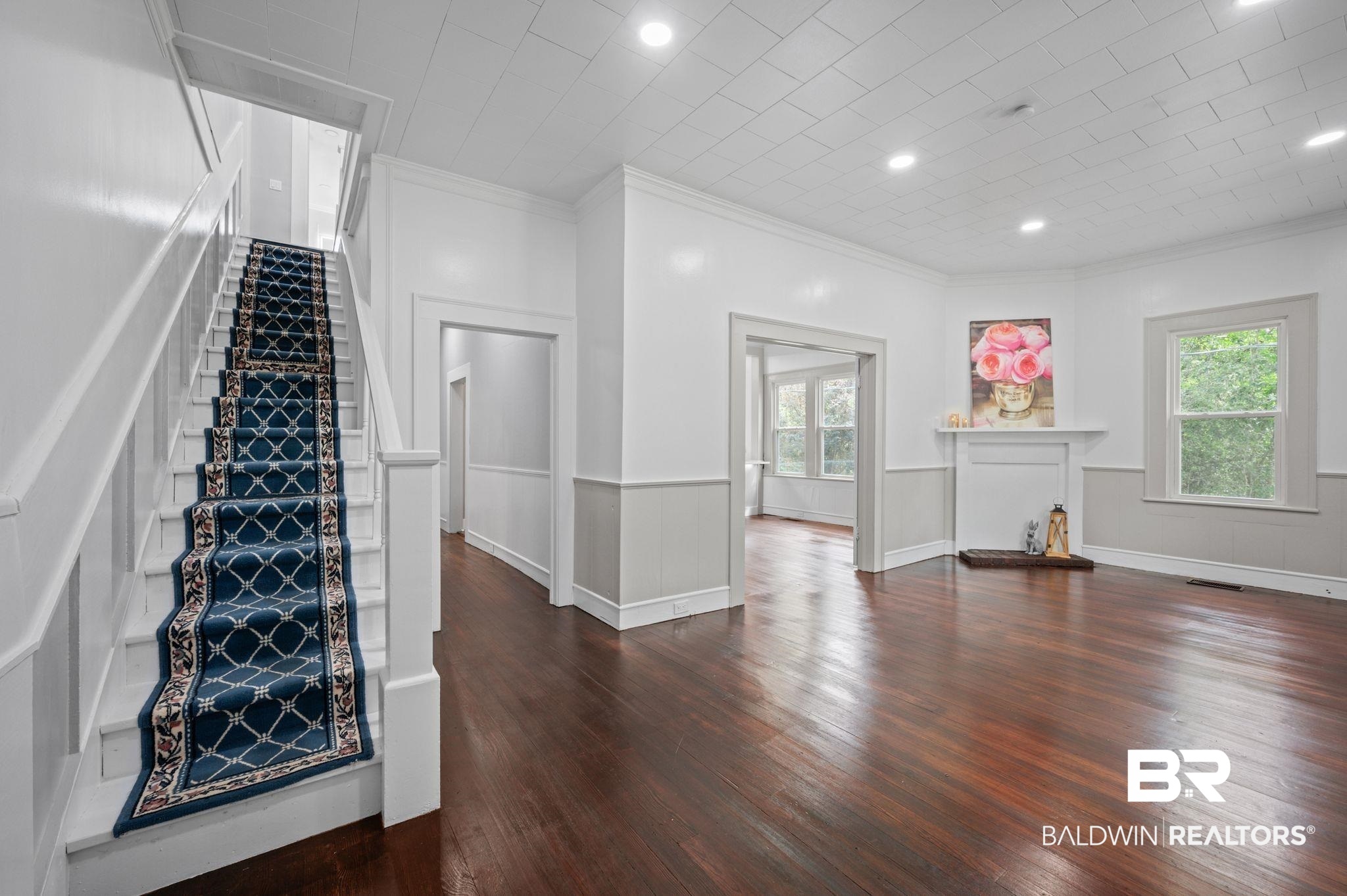 733 Pineville Road Monroeville, AL 36460 - Photo 6 of 68 Interior space with ornamental molding and a healthy amount of sunlight