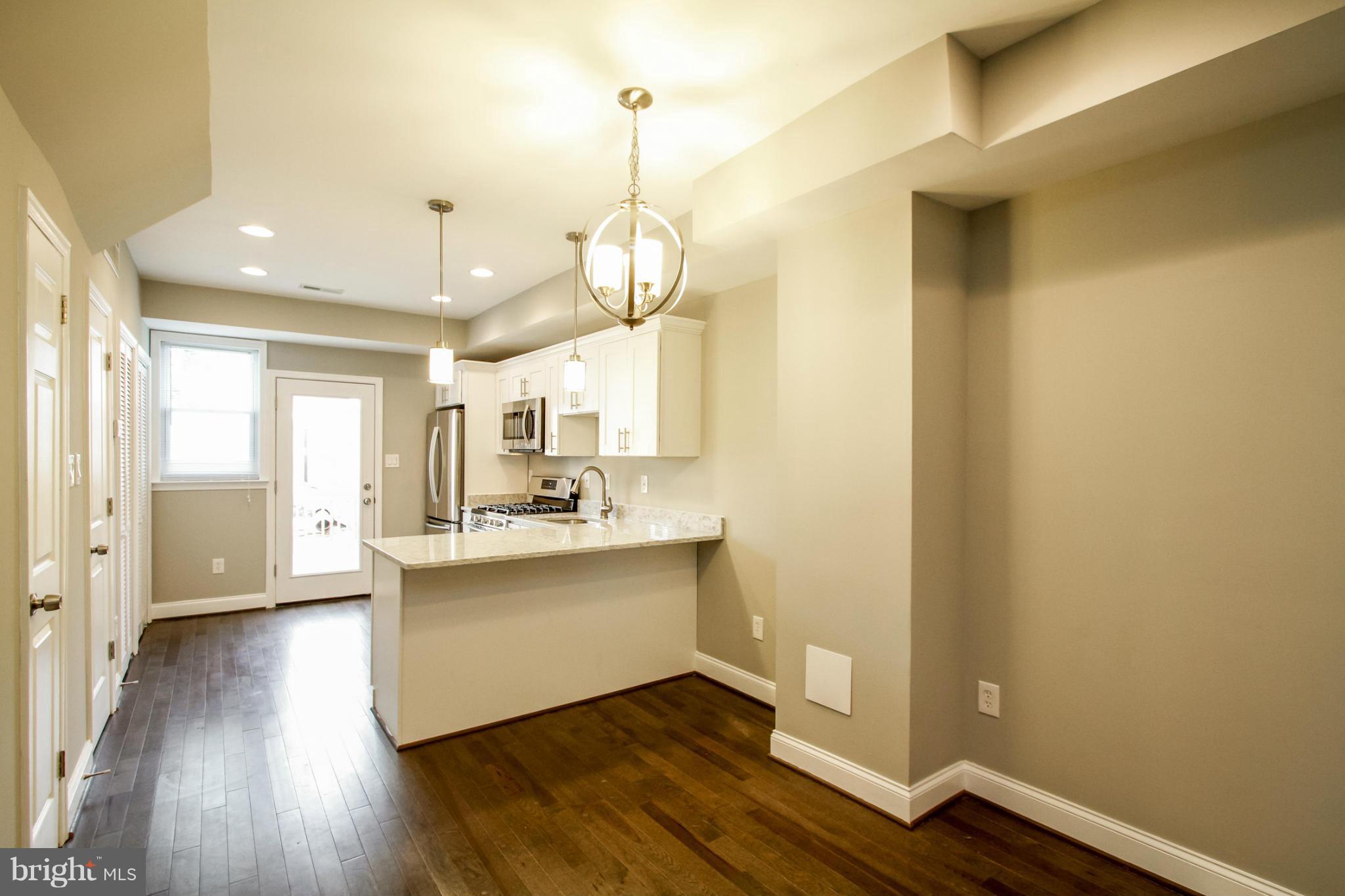 1850 L Street Northeast Washington, DC 20002 - Photo 5 of 19 Dining Room