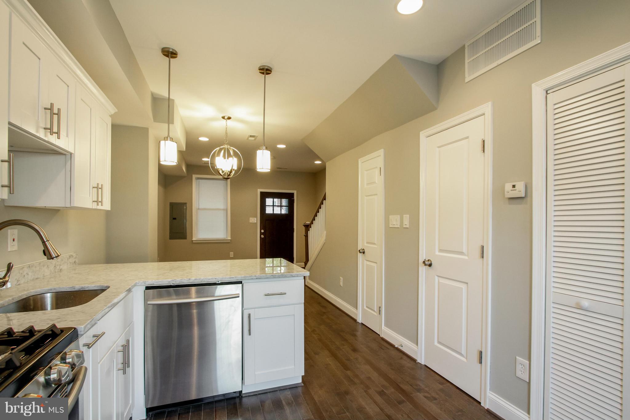 1850 L Street Northeast Washington, DC 20002 - Photo 7 of 19 Kitchen