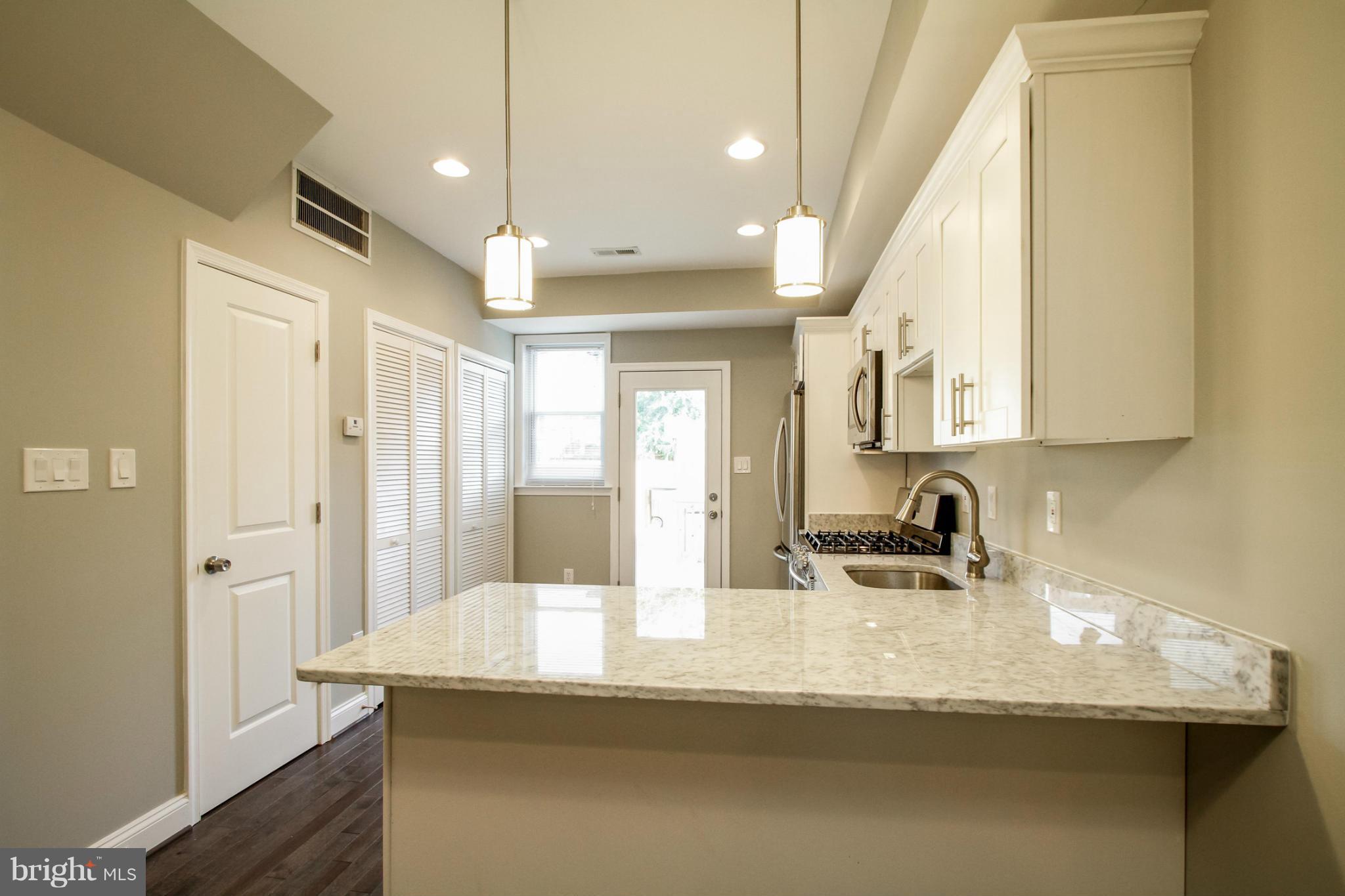 1850 L Street Northeast Washington, DC 20002 - Photo 10 of 19 Kitchen