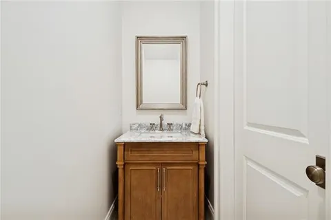 $1,050,000 | 1721 Constantinople Street, New Orleans, LA 70115