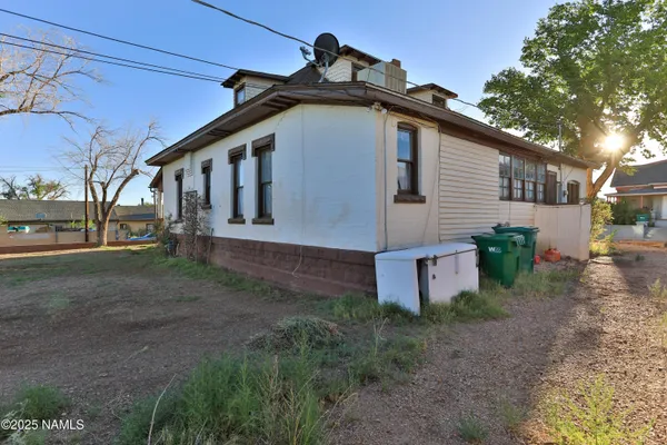 $309,500 | 100 East Aspinwall Street, Winslow, AZ 86047