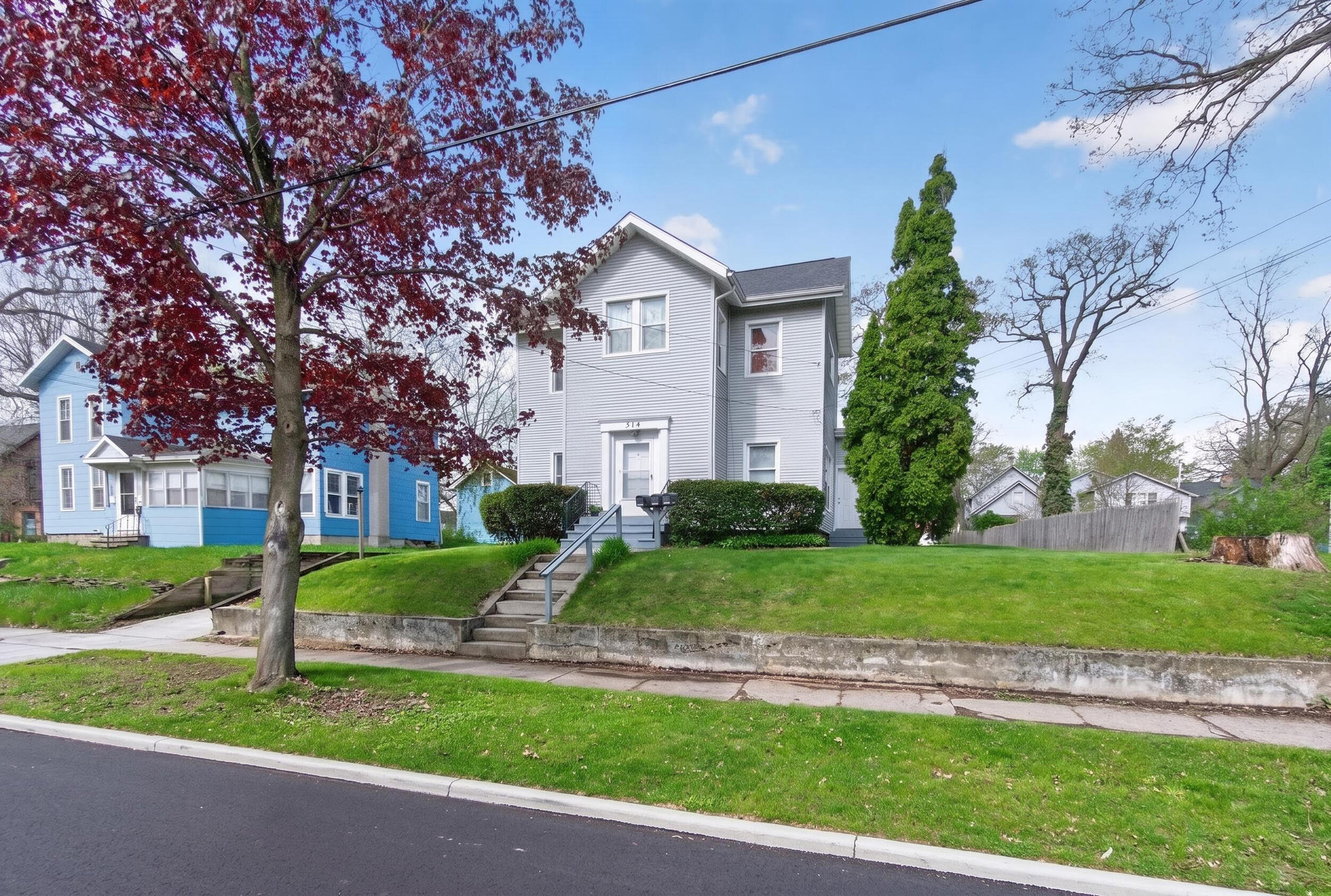 312-314 Second St, Jackson, MI 49201