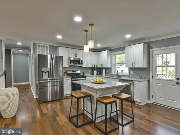 $3,995 | 6918 Pine Valley Drive, Glenn Dale, MD 20769