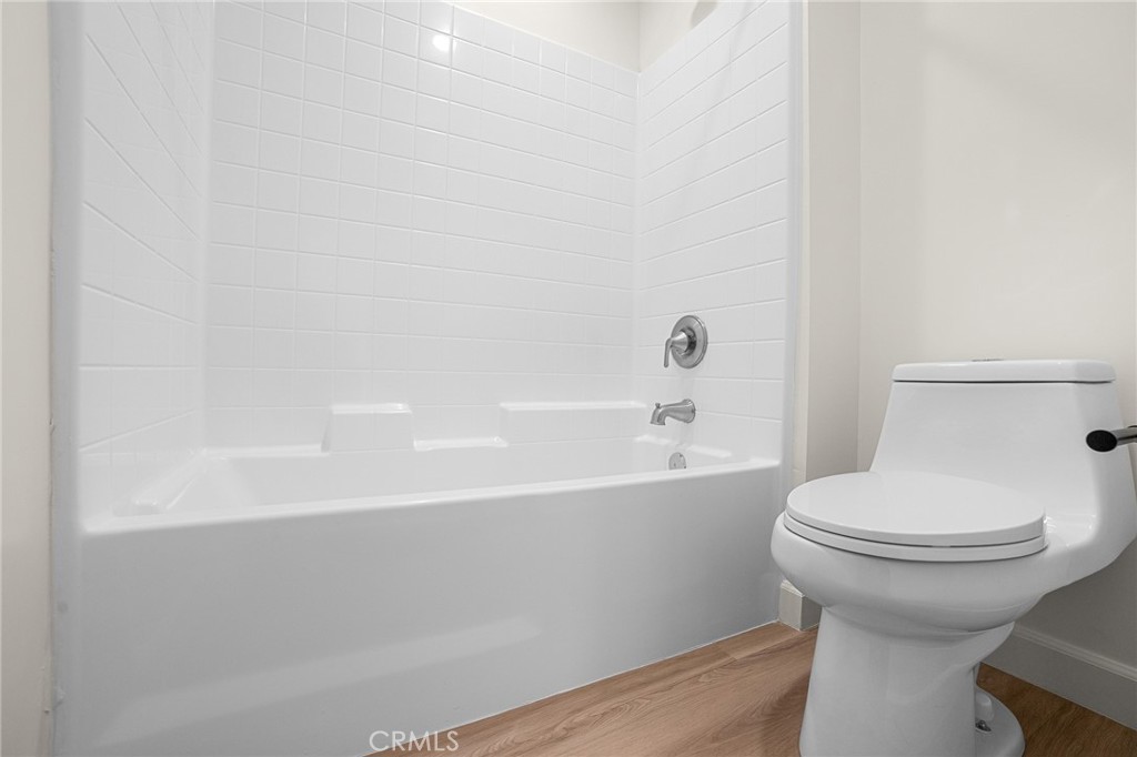 900 South Hert Street Colton, CA 92324 - Photo 20 of 26 a bathroom with a sink and a toilet