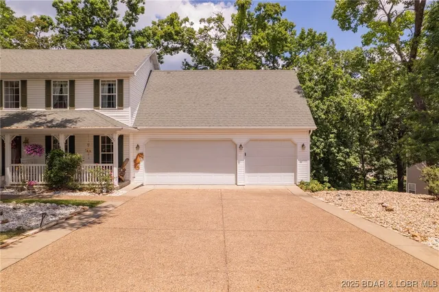 $499,900 | 1008 South Beacon Ridge, Lake Ozark, MO 65049