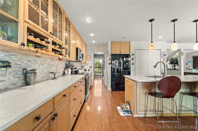 $499,900 | 1008 South Beacon Ridge, Lake Ozark, MO 65049