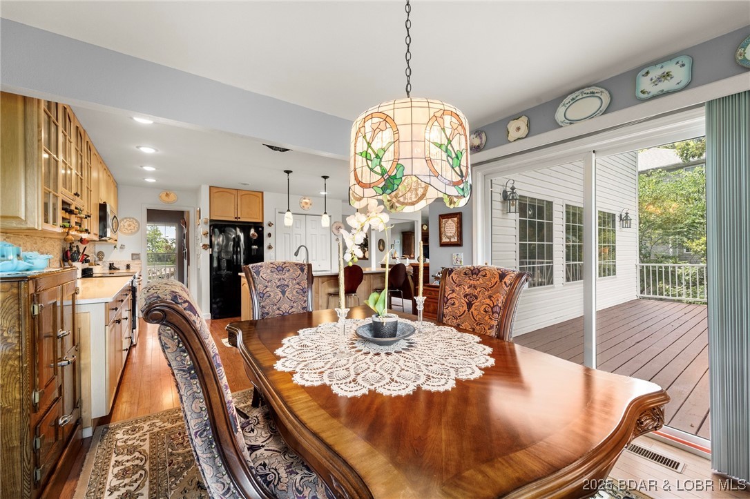 1008 South Beacon Ridge Lake Ozark, MO 65049 - Photo 9 of 50 Dine in or outside on the deck