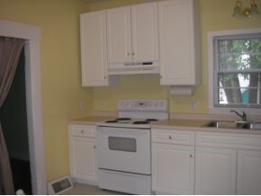 395 Laurel Street, Unit 1 Manchester, NH 03103 - Photo 6 of 11