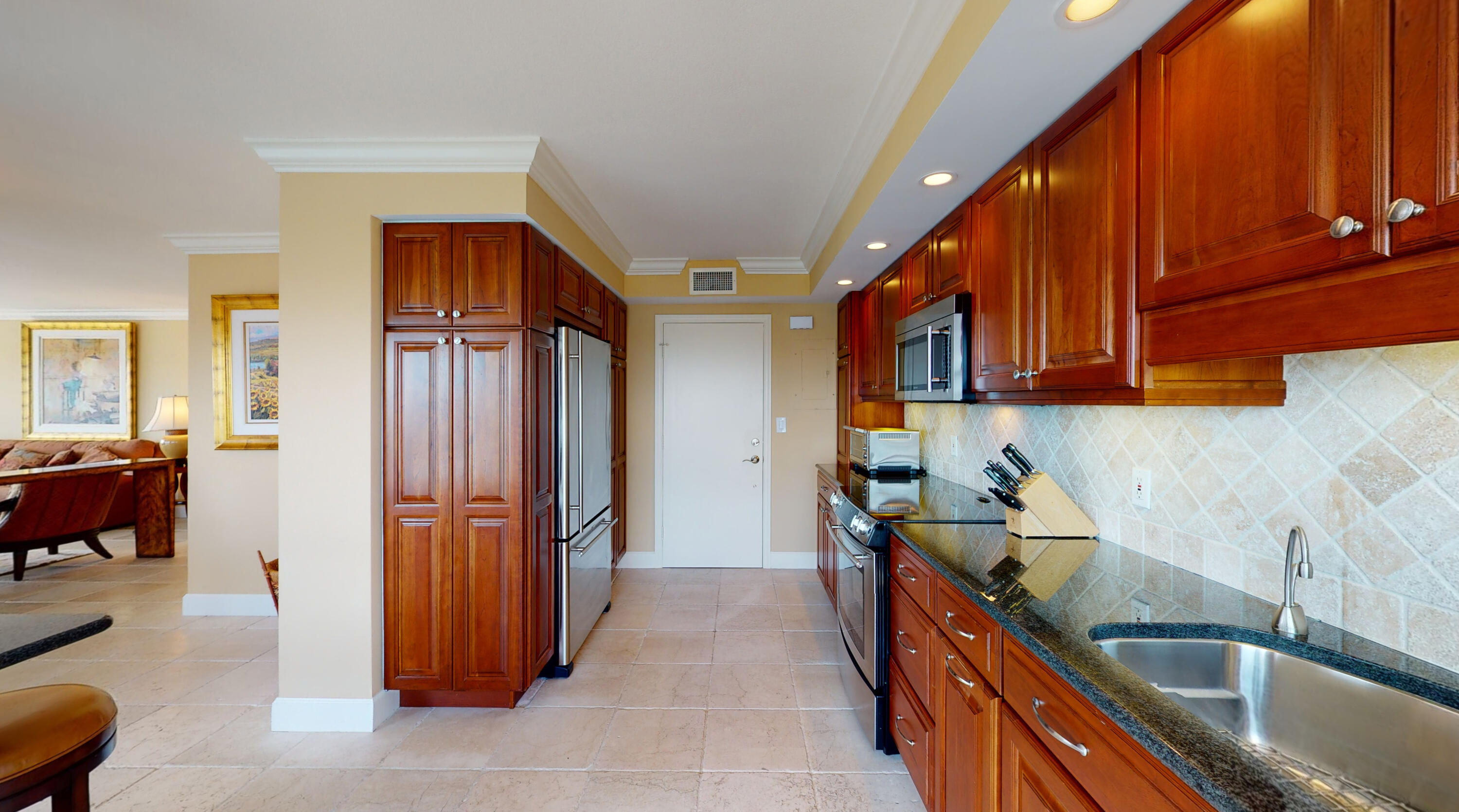 875 East Camino Real, Unit 11A Boca Raton, FL 33432 - Photo 12 of 30 KITCHEN