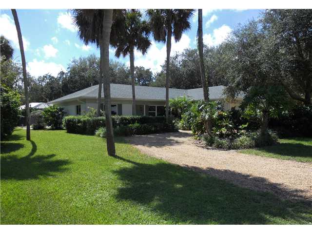 436 Fiddlewood Road Vero Beach, FL 32963 - Photo 1 of 21 Gallery Image 1