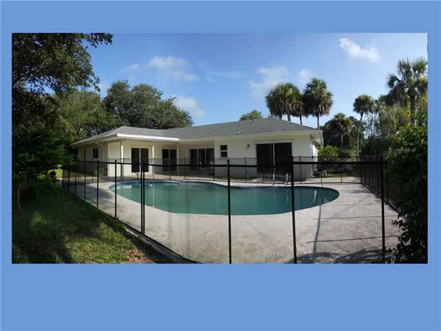436 Fiddlewood Road Vero Beach, FL 32963 - Photo 3 of 21 Gallery Image 3