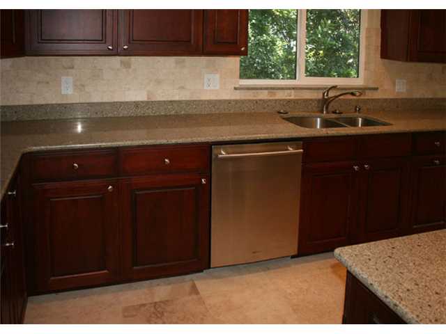 436 Fiddlewood Road Vero Beach, FL 32963 - Photo 9 of 21 Gallery Image 9