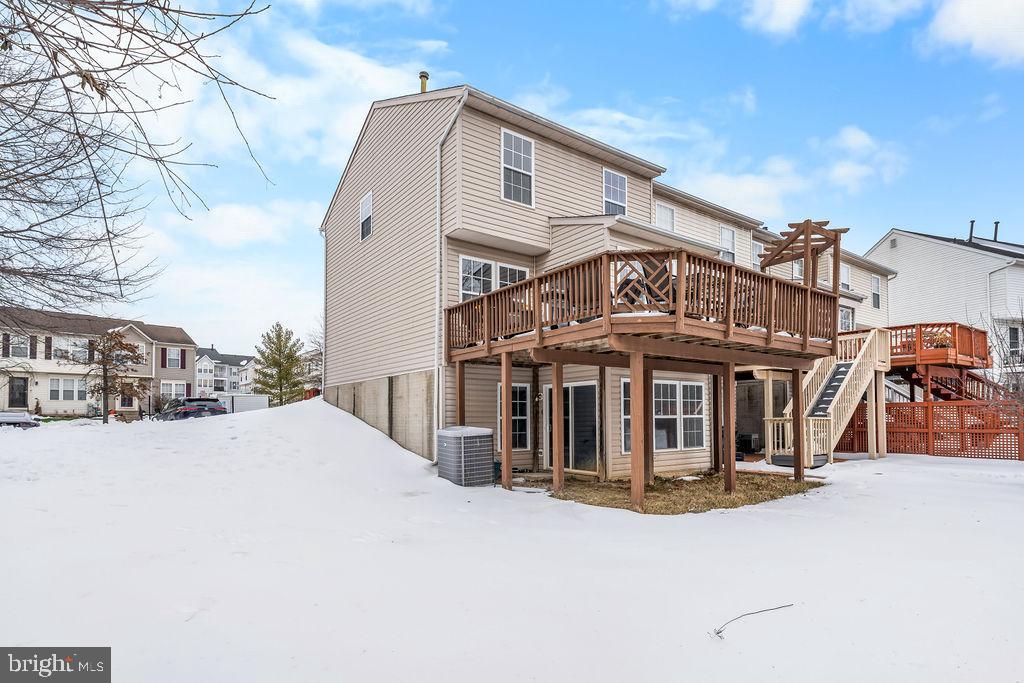 7711 Cornerstone Way Baltimore, MD 21244 - Photo 33 of 33 a view of a large white building