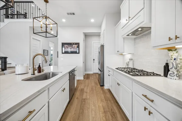 $649,900 | 9110 Farr Lndg Trail, Tomball, TX 77375