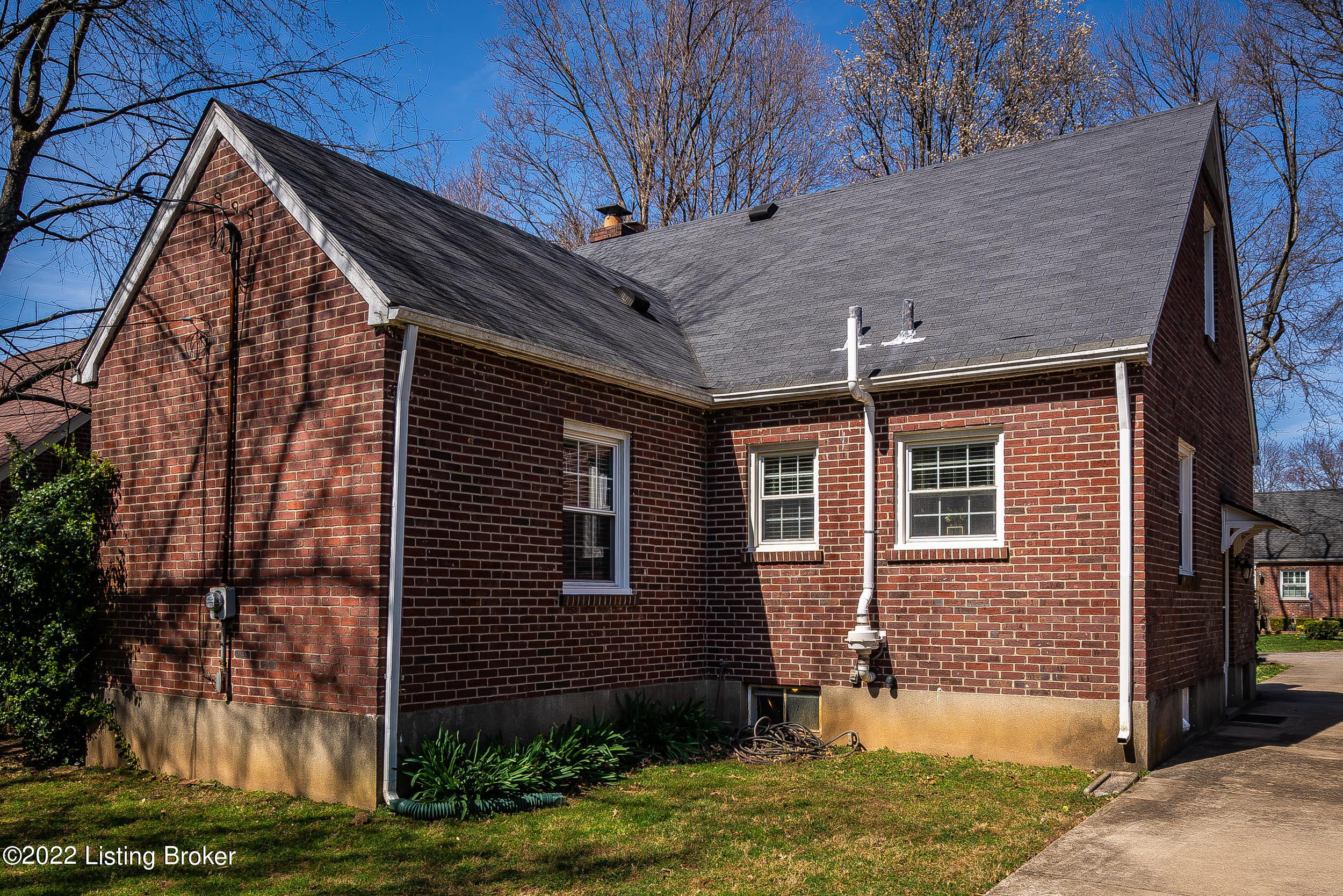 3908 Alton Road Louisville, KY 40207 - Photo 37 of 41 3908 Alton Rd-06