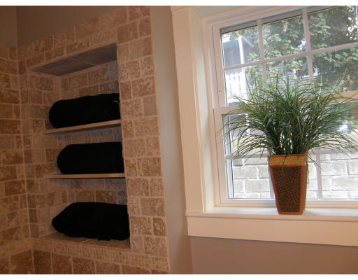 151-149 Elmer Road, Unit 1 Boston, MA 02124 - Photo 8 of 12 Gallery Image 8