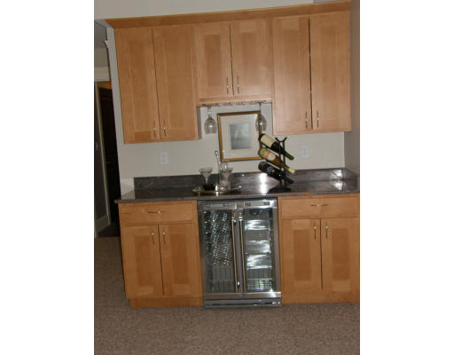 151-149 Elmer Road, Unit 1 Boston, MA 02124 - Photo 9 of 12 Gallery Image 9
