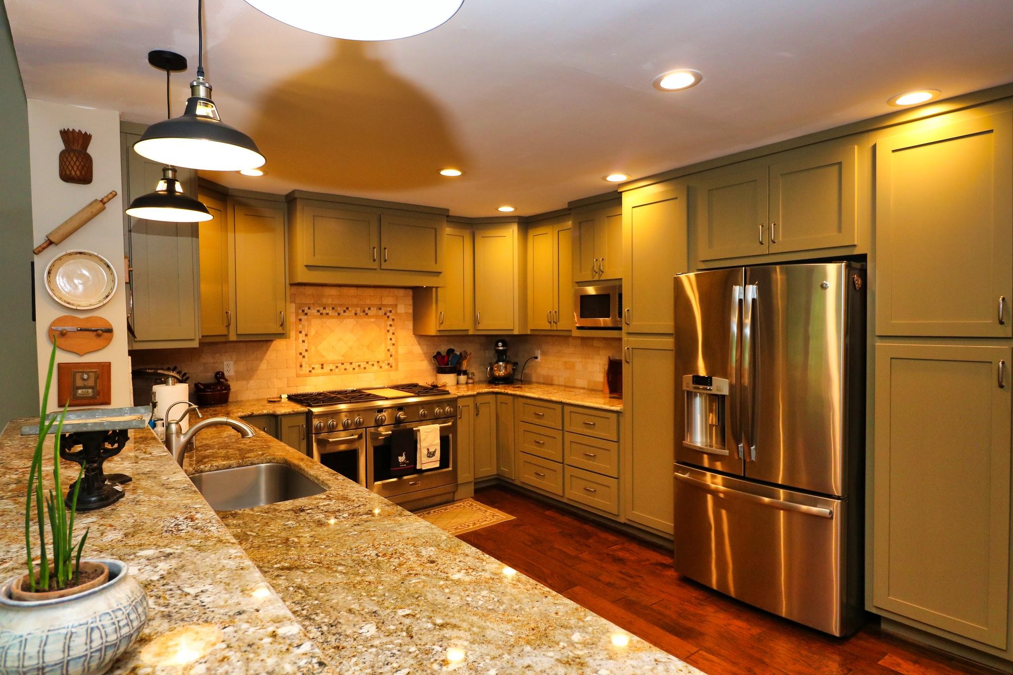 2090 Fairview Road Tellico Plains, TN 37385 - Photo 11 of 40 a kitchen with stainless steel appliances granite countertop a refrigerator a stove and a sink
