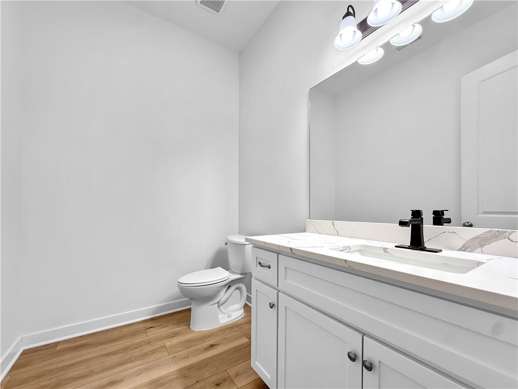 127 Northwest 1050th Road Warrensburg, MO 64093 - Photo 25 of 29