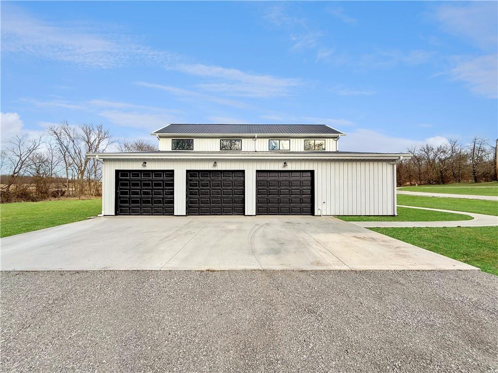 127 Northwest 1050th Road Warrensburg, MO 64093 - Photo 3 of 29