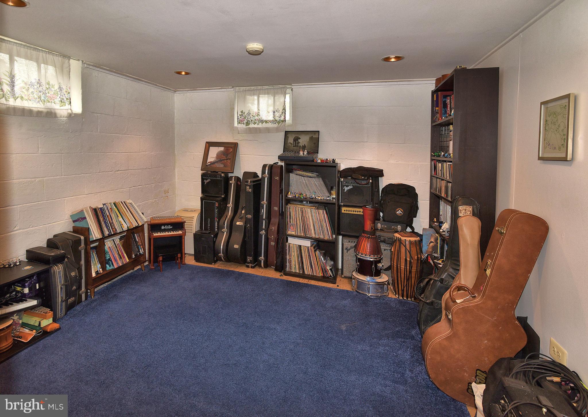 113 Gorsuch Road Lutherville-Timonium, MD 21093 - Photo 15 of 20 LL 1 of 2 bonus rooms