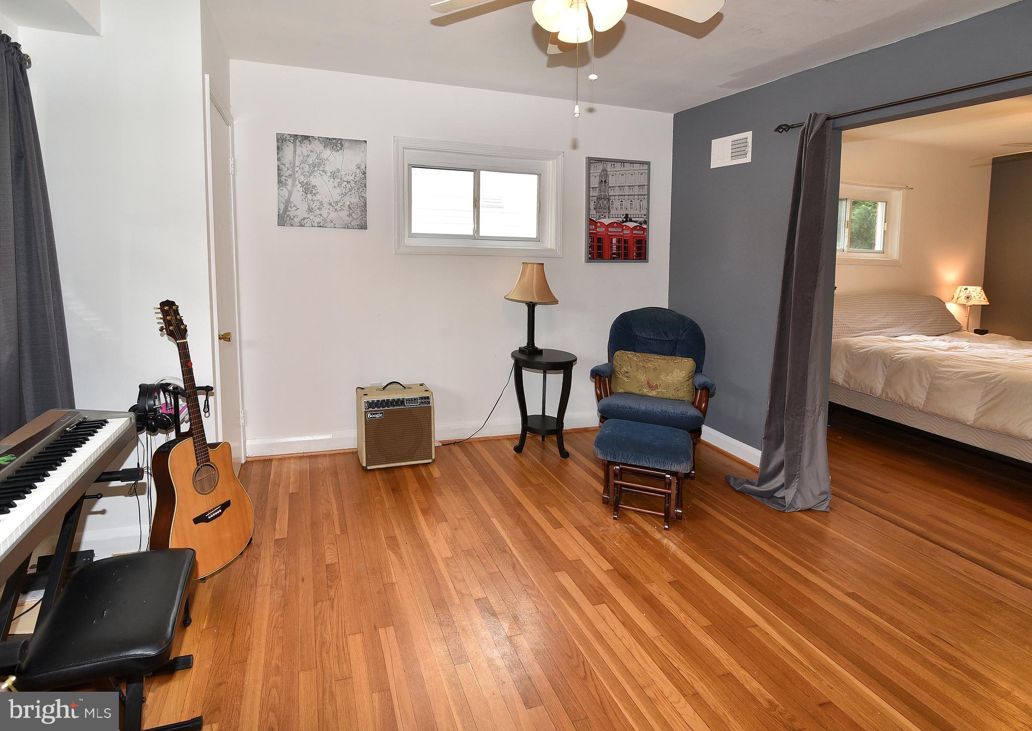 113 Gorsuch Road Lutherville-Timonium, MD 21093 - Photo 7 of 20 Two rooms made one on main level great space