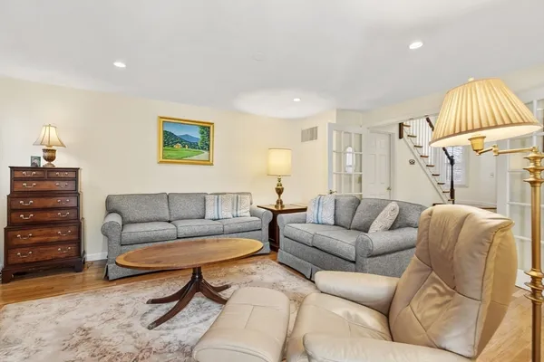 $699,900 | 5 Niblick Way, Unit 5, North Reading, MA 01864