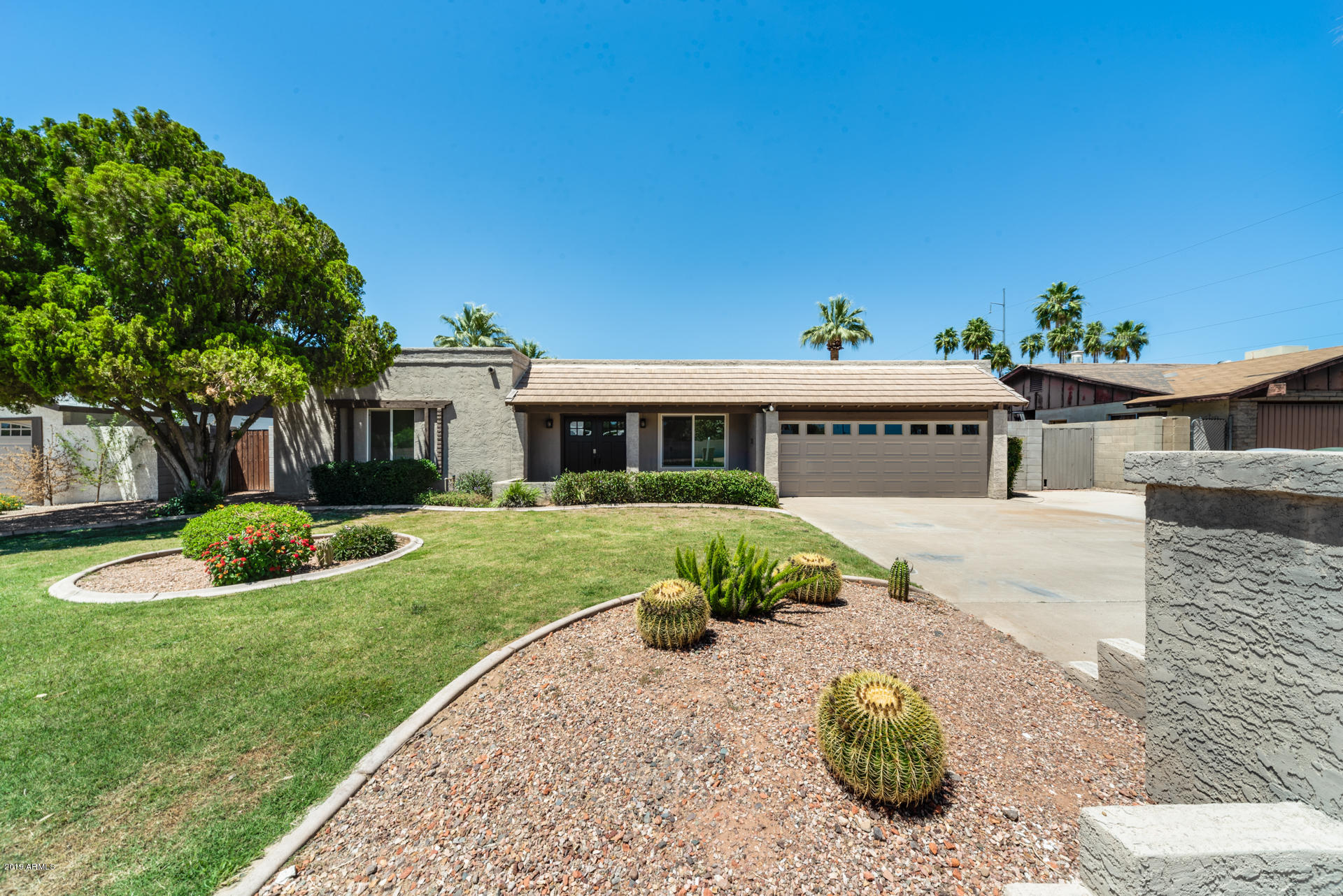 648 East Hearn Road Phoenix, AZ 85022 - Photo 1 of 39 ChaseCapture-2