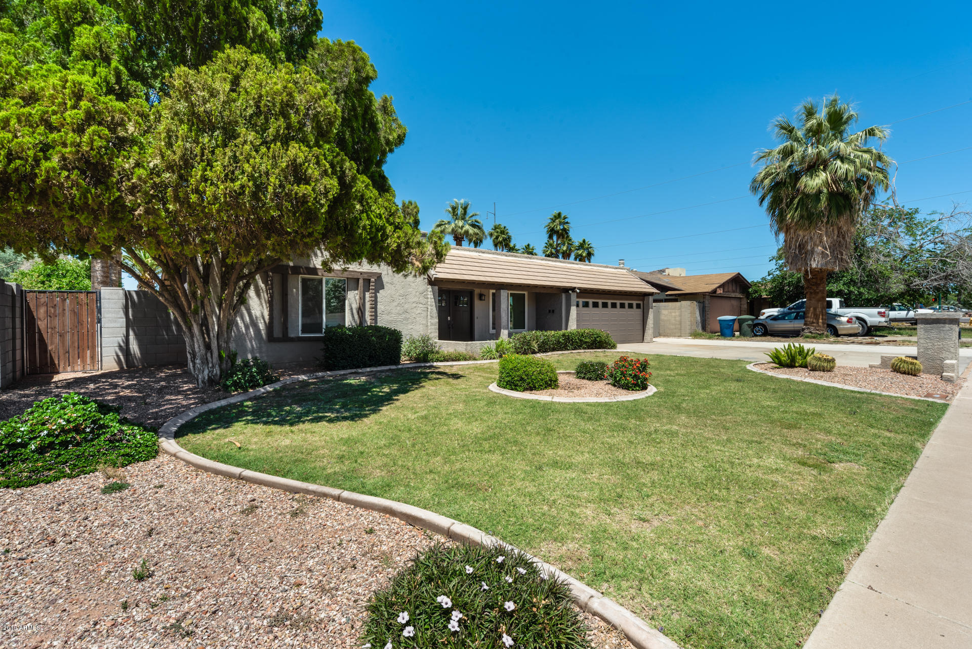 648 East Hearn Road Phoenix, AZ 85022 - Photo 7 of 39 ChaseCapture-3