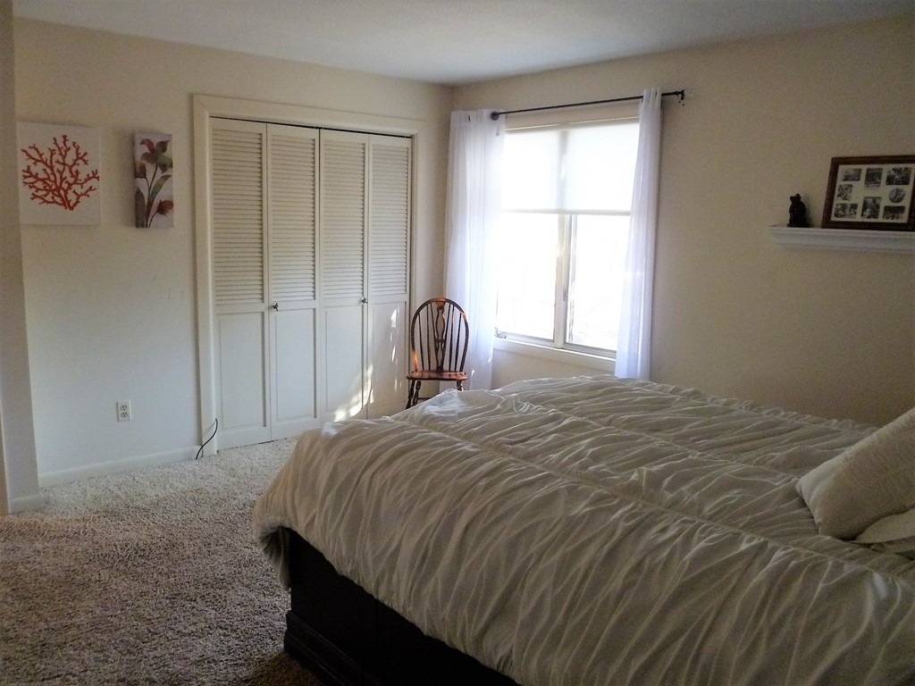 580 Wolf Swamp Road Longmeadow, MA 01106 - Photo 15 of 25 Gallery Image 15