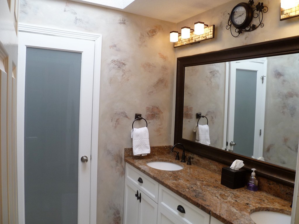 580 Wolf Swamp Road Longmeadow, MA 01106 - Photo 17 of 25 Gallery Image 17