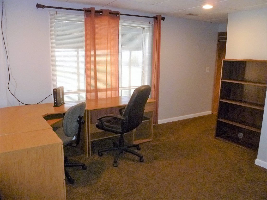 580 Wolf Swamp Road Longmeadow, MA 01106 - Photo 20 of 25 Gallery Image 20