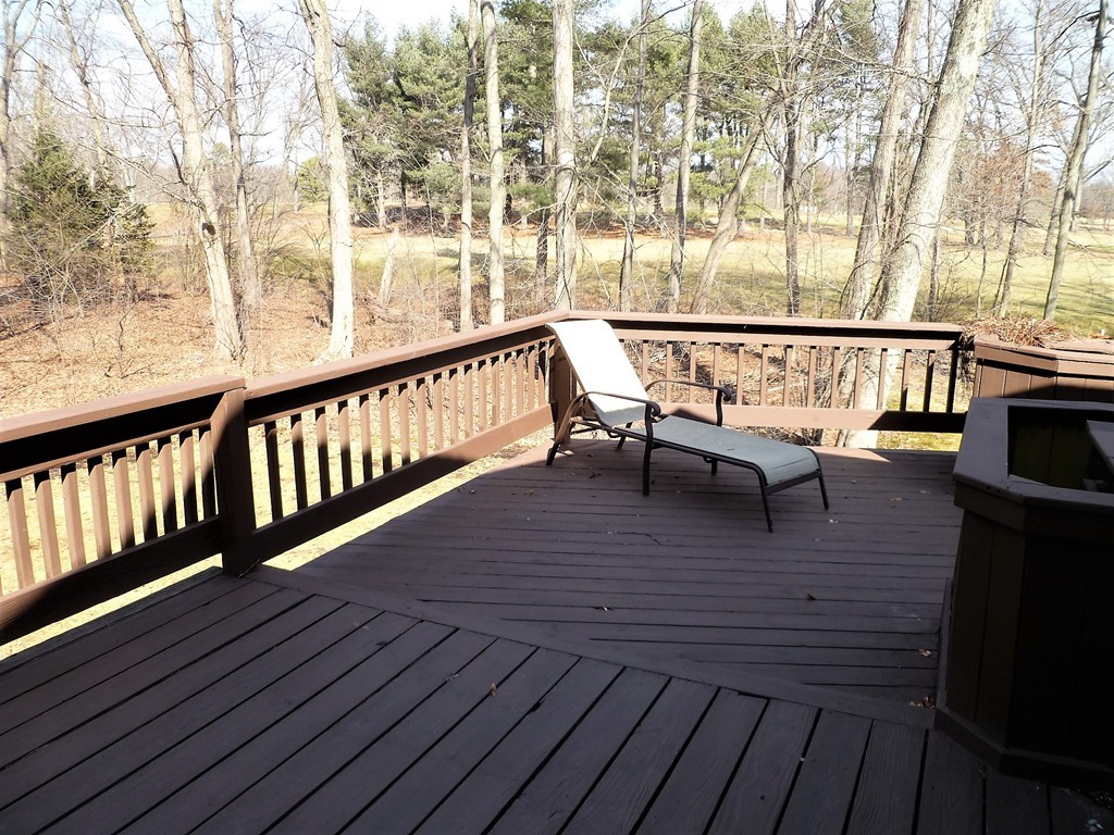 580 Wolf Swamp Road Longmeadow, MA 01106 - Photo 23 of 25 Gallery Image 23