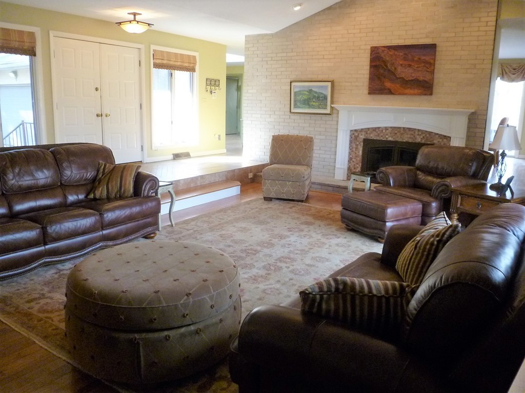 580 Wolf Swamp Road Longmeadow, MA 01106 - Photo 9 of 25 Gallery Image 9