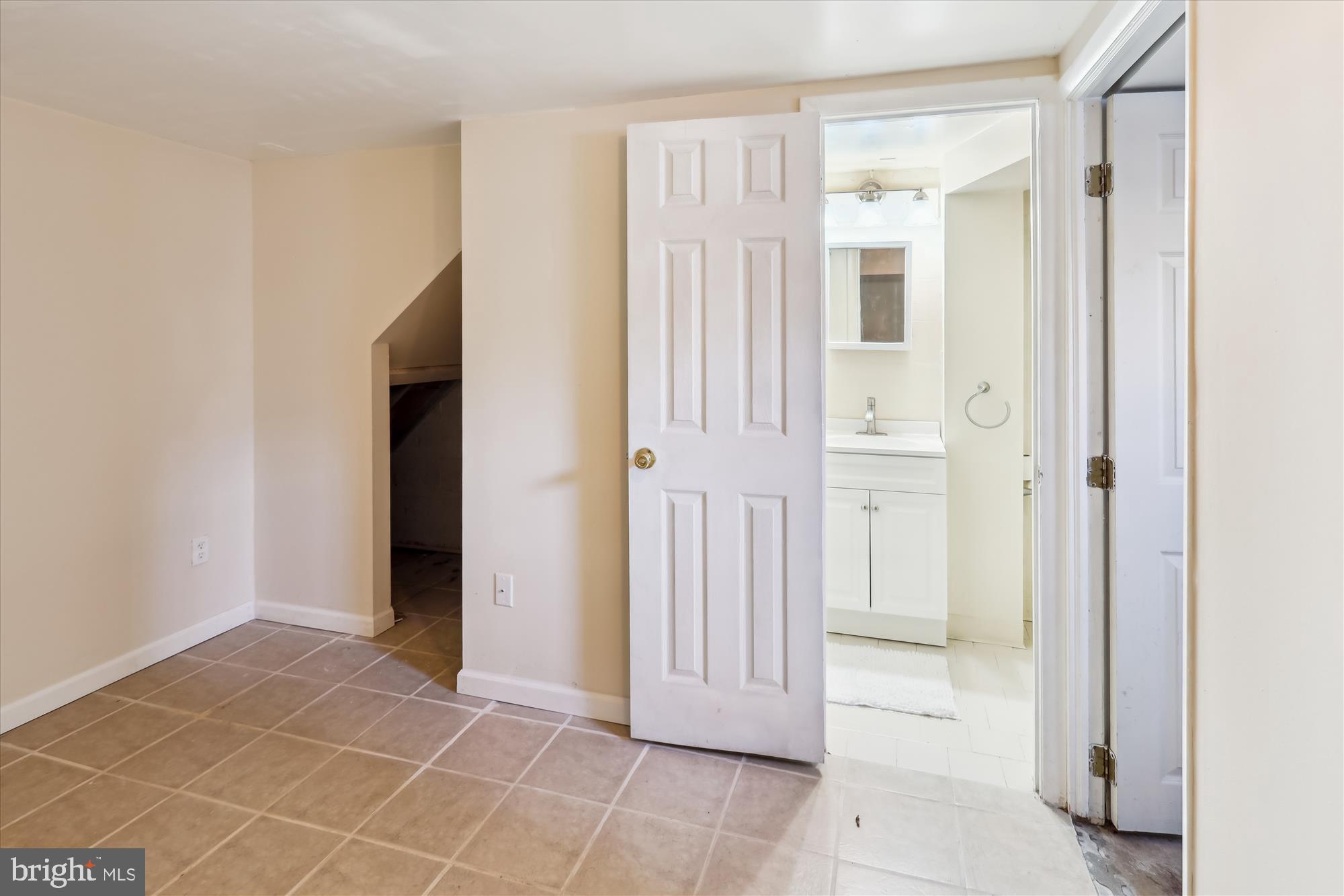 1075 Elm Road Halethorpe, MD 21227 - Photo 28 of 41 a view of an empty room with wooden floor