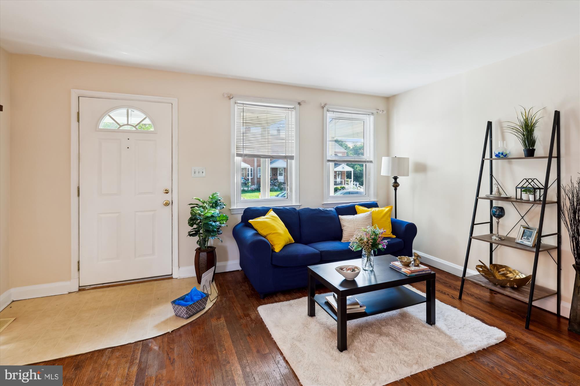 1075 Elm Road Halethorpe, MD 21227 - Photo 7 of 41 a living room with furniture and wooden floor
