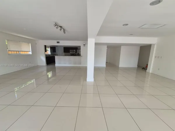 $10,000 | 1240 Northeast 83rd Street, Unit 1240, Miami, FL 33138