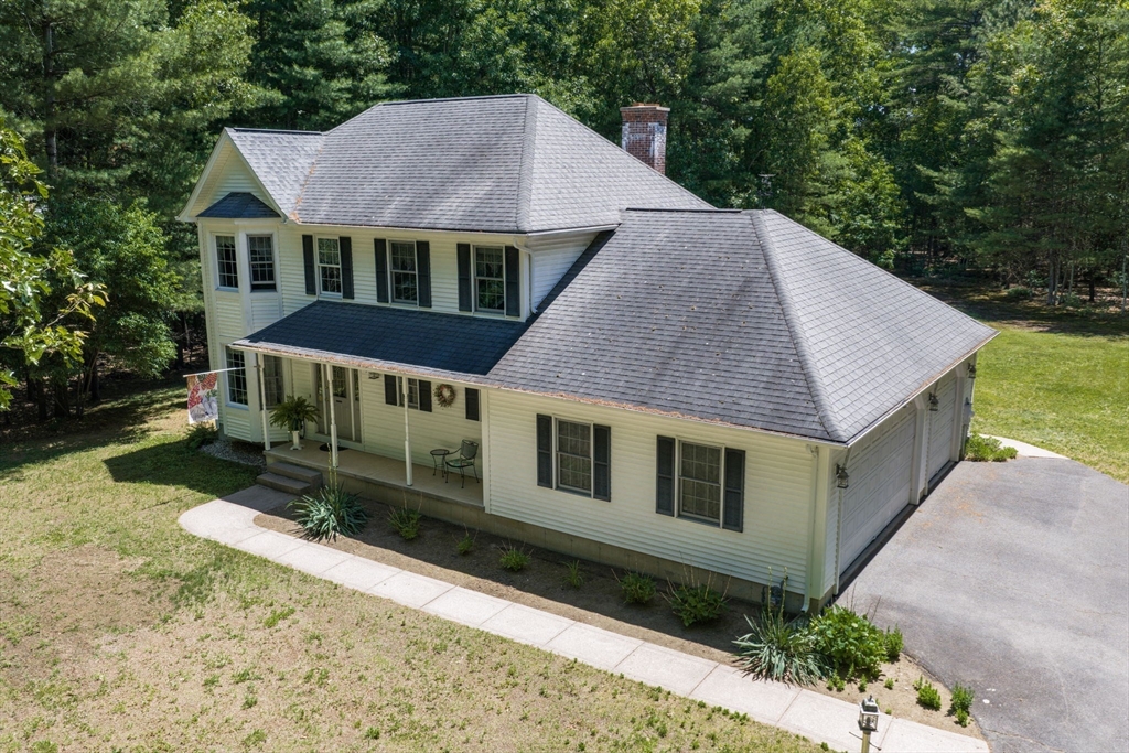55 Pequot Road Southampton, MA 01073 - Photo 2 of 40
