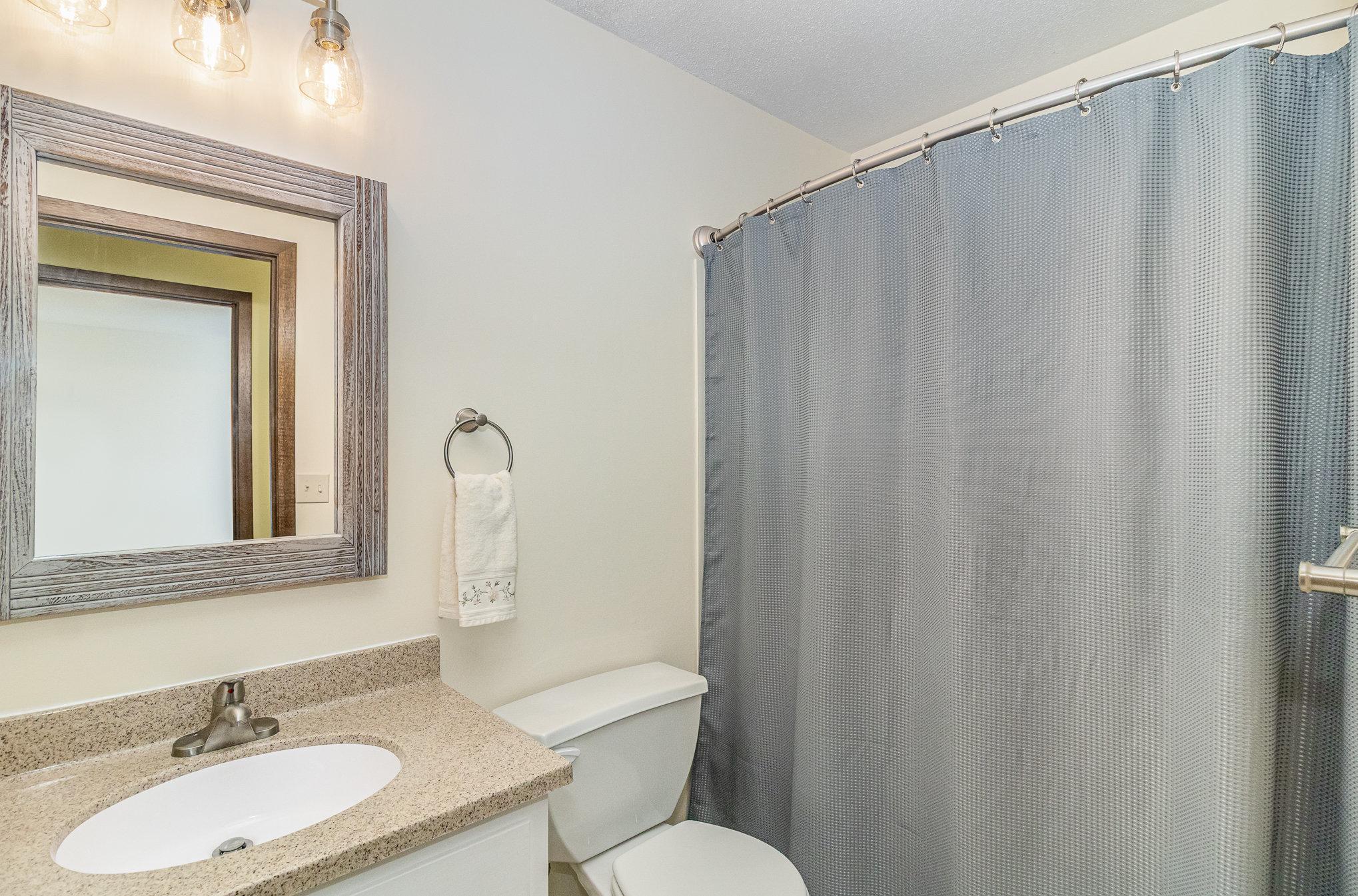 7880 Rimbley Road Woodbury, MN 55125 - Photo 6 of 16 Gallery Image 6