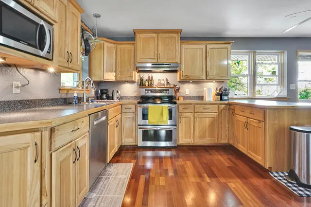 $609,900 | 3943 Lovers Lane, Unit 3937 3939 3941, Polk, WI 53086