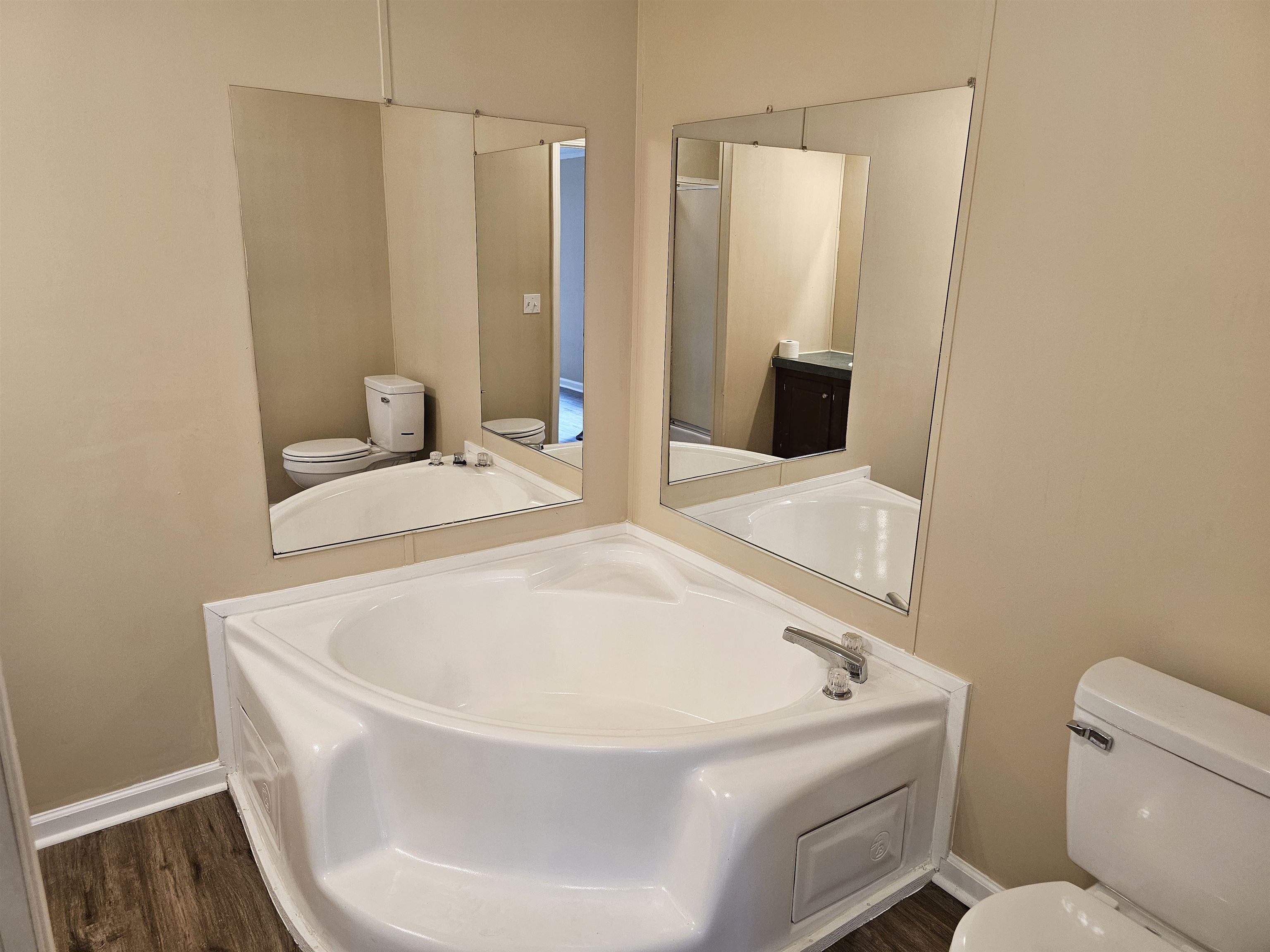 474 Fite Road Munford, TN 38058 - Photo 9 of 19 Full bath featuring toilet and wood finished floors