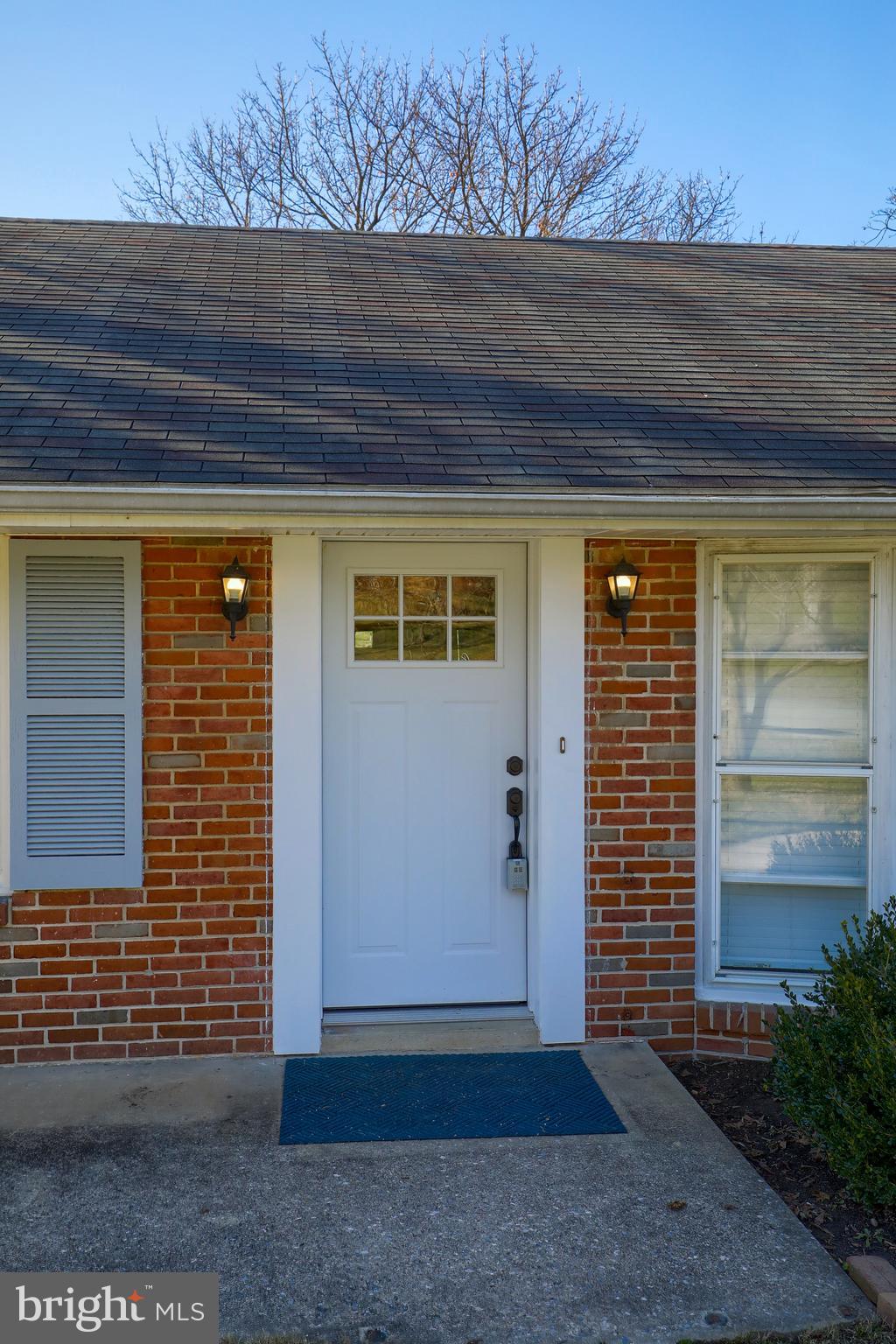 1590 Niles Road York, PA 17403 - Photo 3 of 32 Gallery Image 3