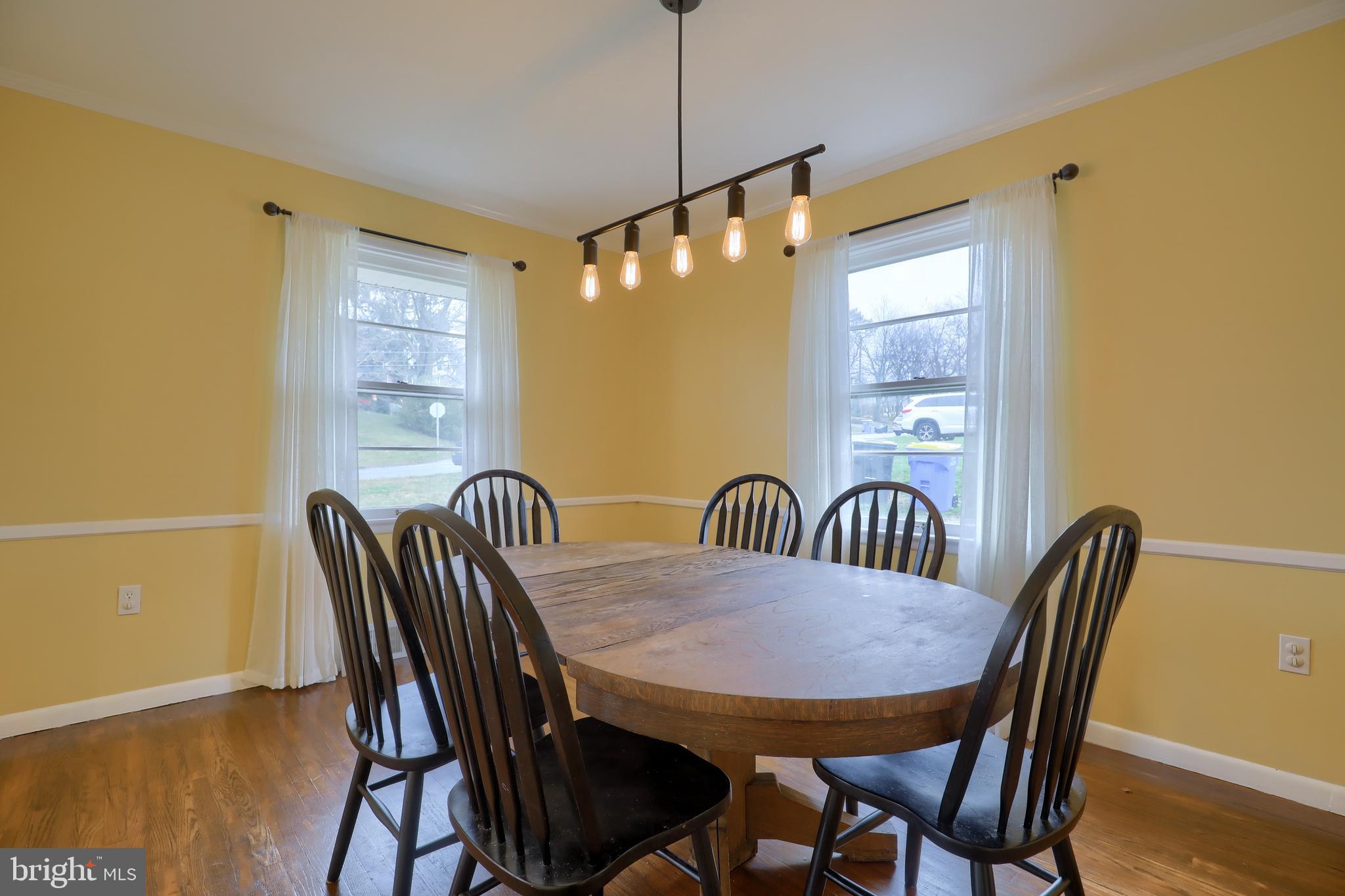 1590 Niles Road York, PA 17403 - Photo 8 of 32 Gallery Image 8