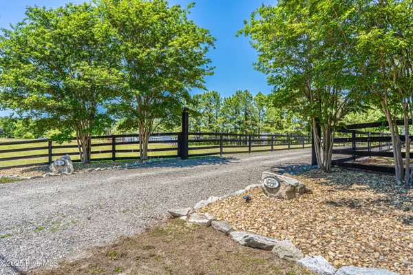 $215,740 | 440 Huntland Road, Vass, NC 28394