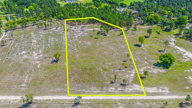 $215,740 | 440 Huntland Road, Vass, NC 28394