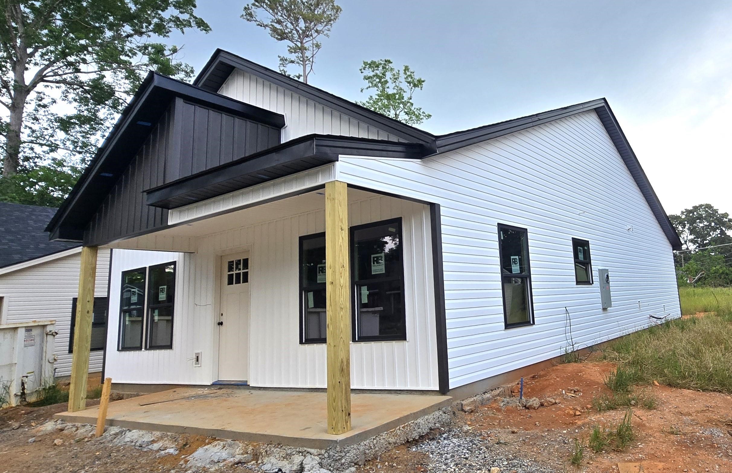 2312 Wellington Road Spartanburg, SC 29302 - Photo 2 of 7 Gallery Image 2