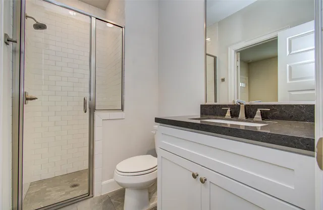 $389,990 | 2810 Grand Fountains Drive, Unit B, Houston, TX 77054