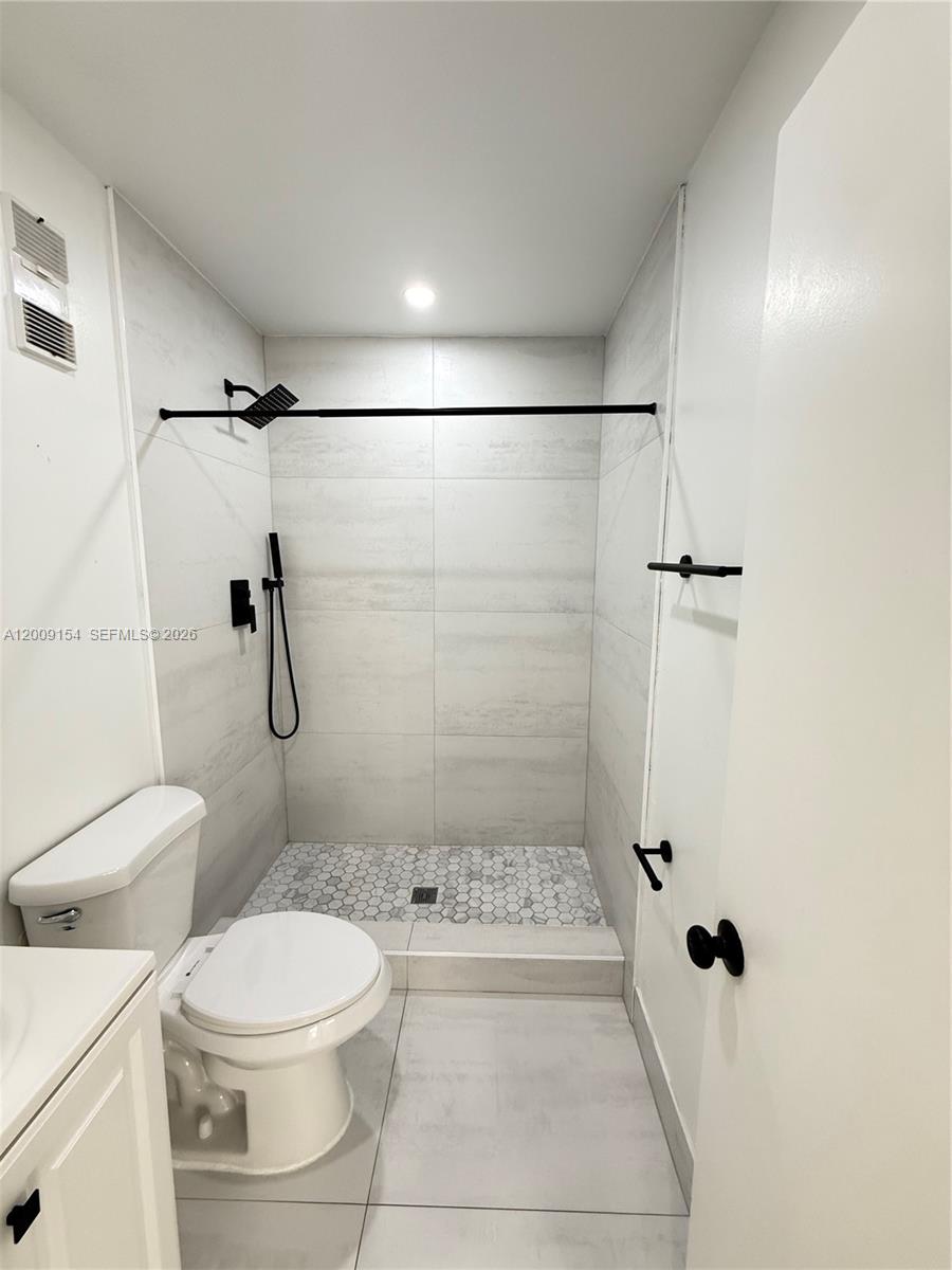 10016 Winding Lake Road, Unit 202 Sunrise, FL 33351 - Photo 13 of 23