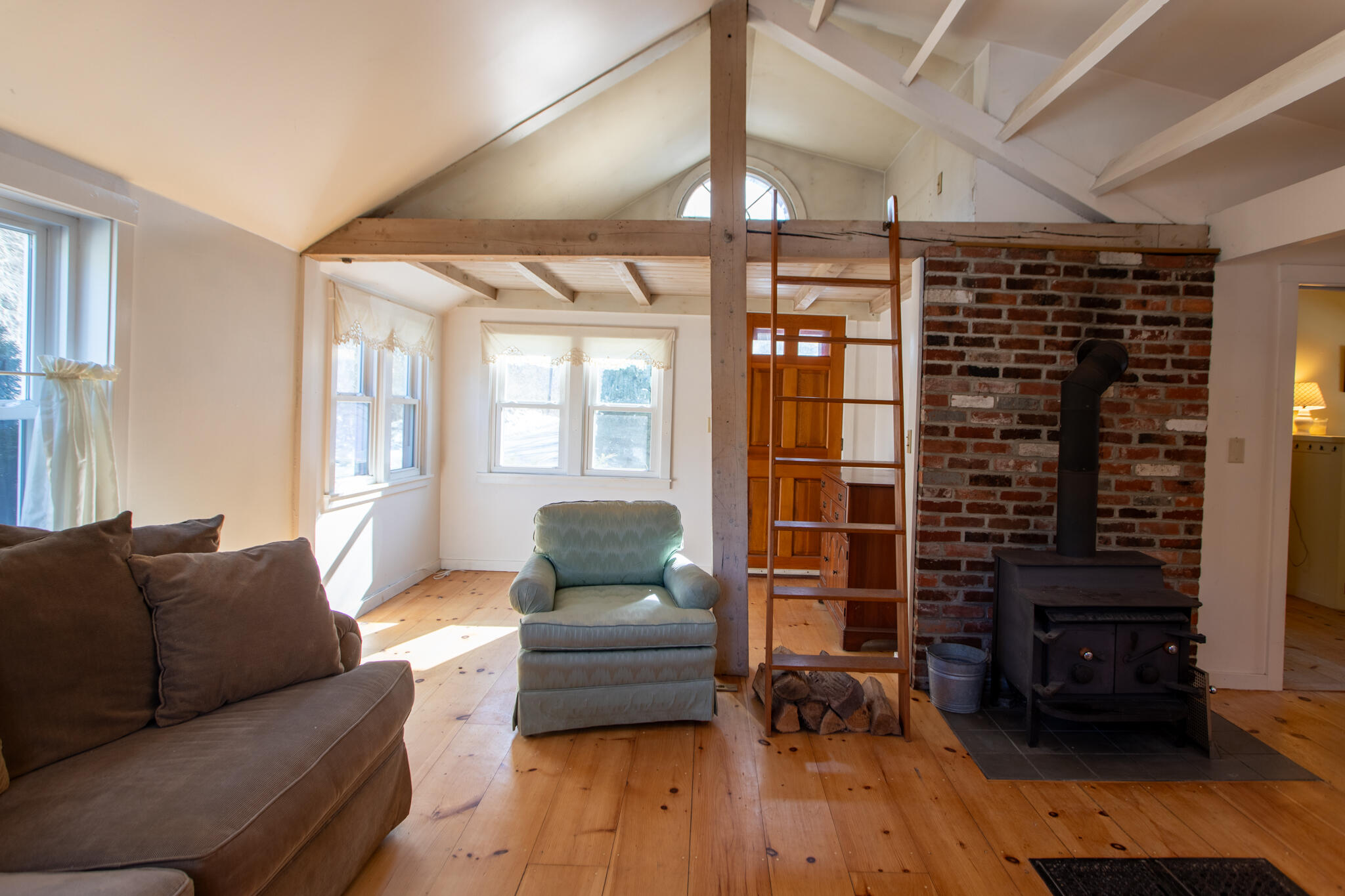 155 Brave Boat Harbor Road, Unit A Kittery, ME 03905 - Photo 10 of 18 155BBHLiving+loft